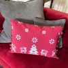 Red Christmas star Oblong Cushion