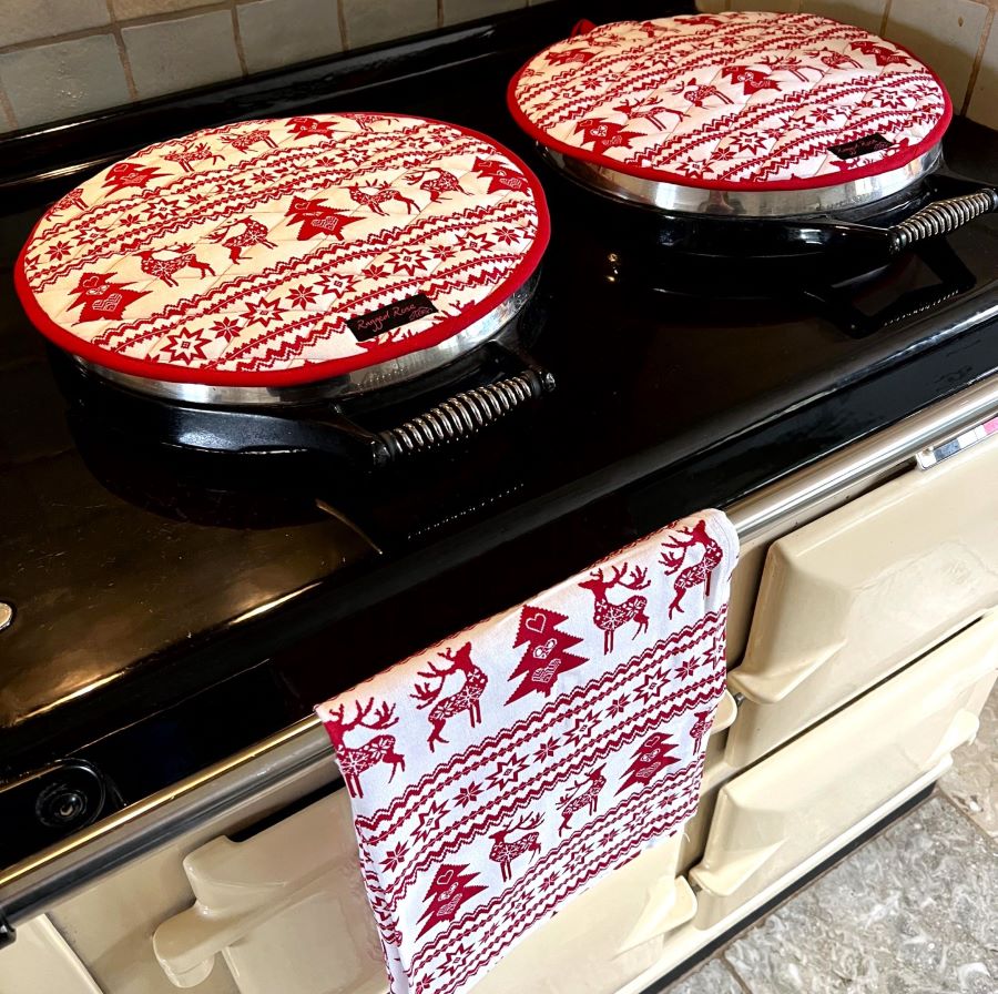 Red Nordic Christmas Aga Mats
