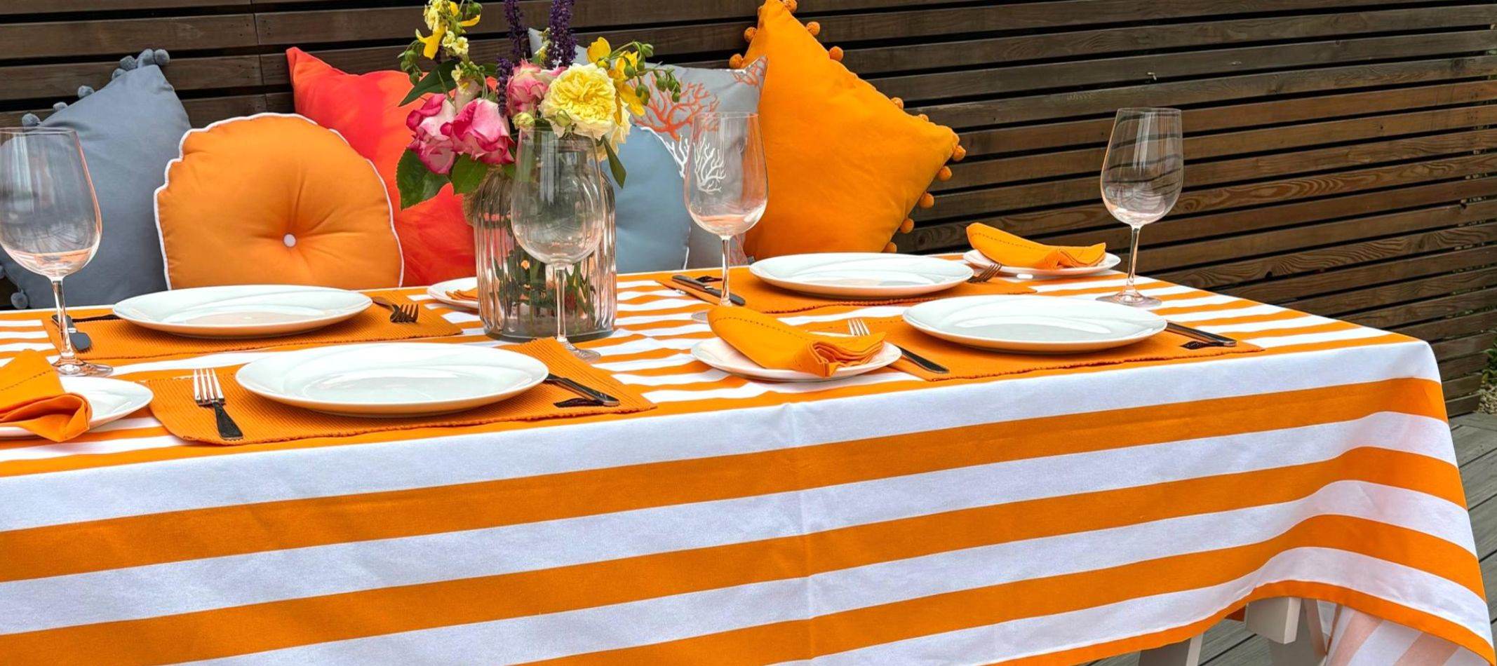 orange napkins